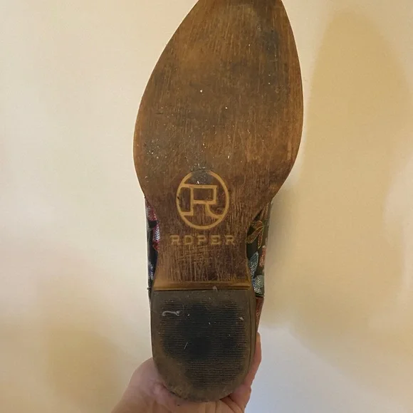 Roper Black Floral Embroidered Ankle Boots - Picture 4 of 6